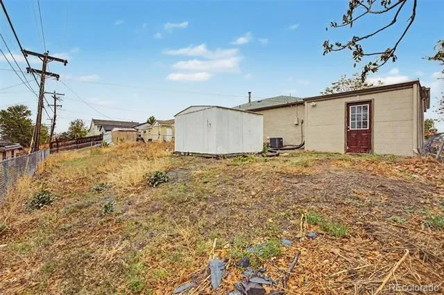 2301 E 93rd Place Thornton, CO 80229