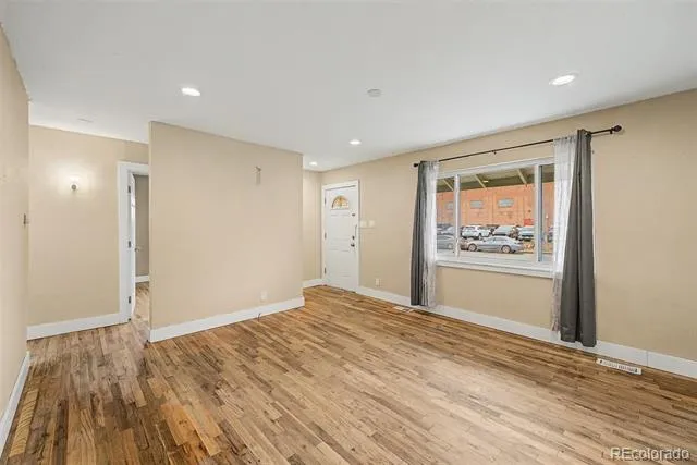 2301 E 93rd Place Thornton, CO 80229