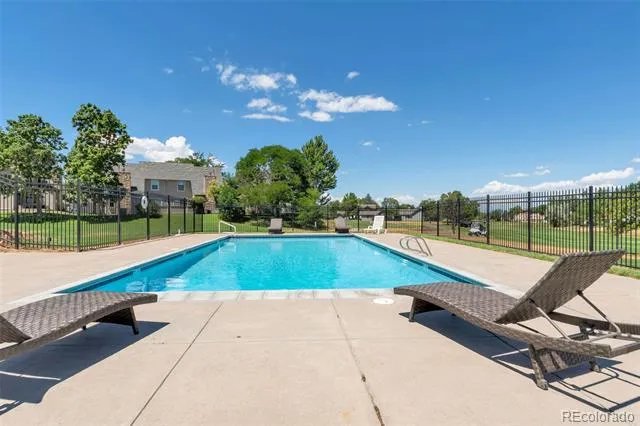2616 S Xanadu Way #B Aurora, CO 80014