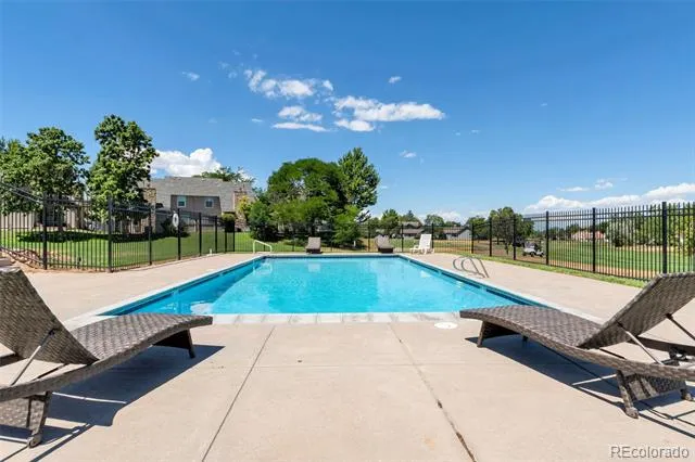 2616 S Xanadu Way #B Aurora, CO 80014