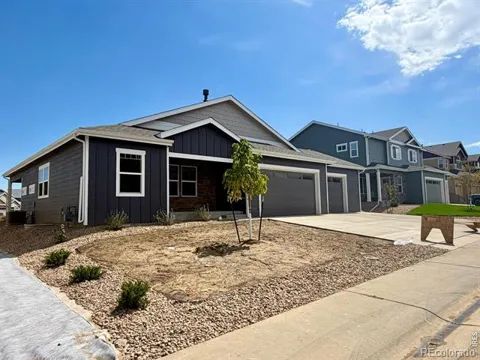 9048 Harlequin Circle