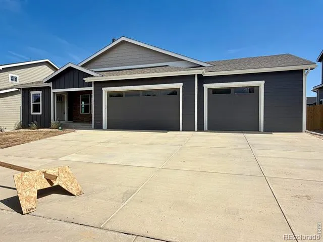 9048 Harlequin Circle Frederick, CO 80504