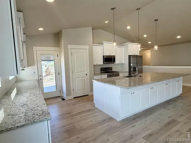 9048 Harlequin Circle Frederick, CO 80504
