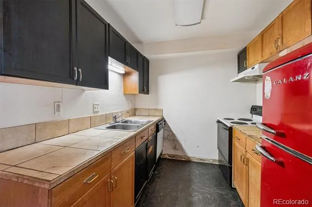 451 Golden Circle #101 Golden, CO 80401