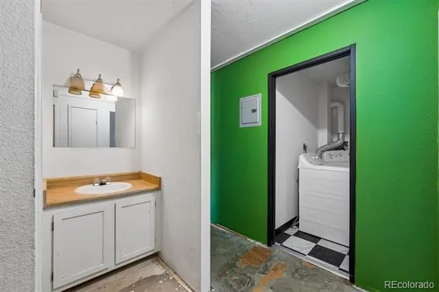 451 Golden Circle #101 Golden, CO 80401