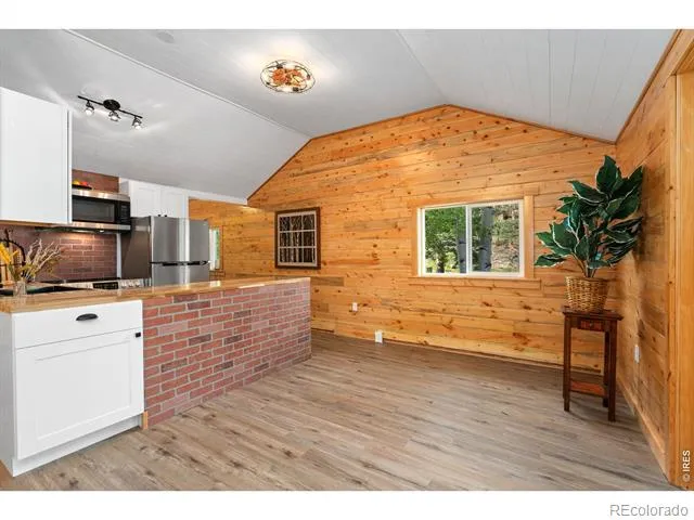 6781 County Road 43 Glen Haven, CO 80532