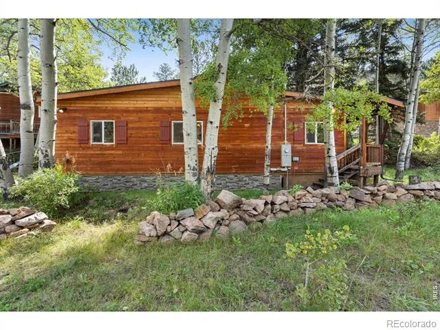 6781 County Road 43 Glen Haven, CO 80532