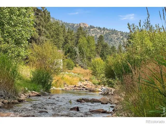 6781 County Road 43 Glen Haven, CO 80532
