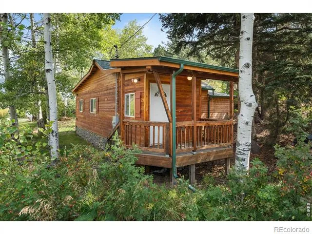 6781 County Road 43 Glen Haven, CO 80532