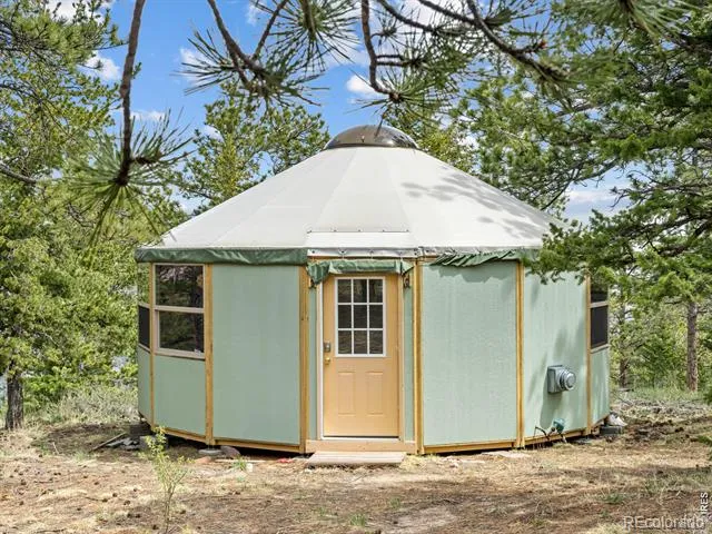 1825 Soul Shine Road Drake, CO 80515