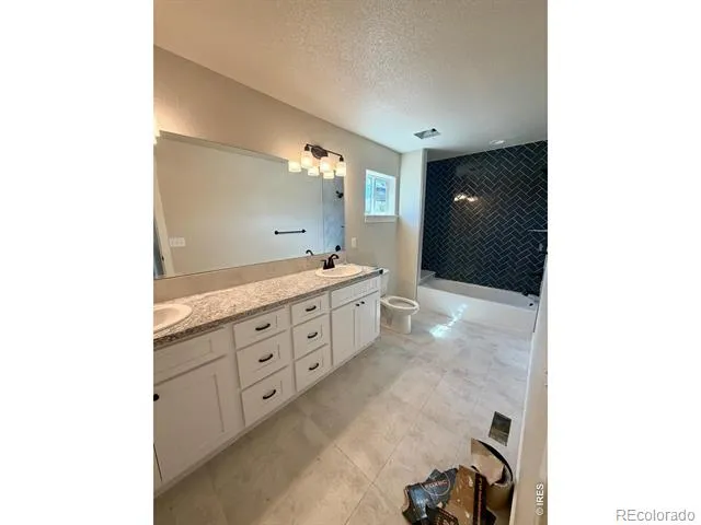 9050 Harlequin Circle Frederick, CO 80504