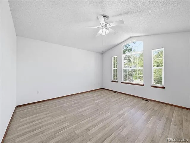 4934 S Danube Street Aurora, CO 80015