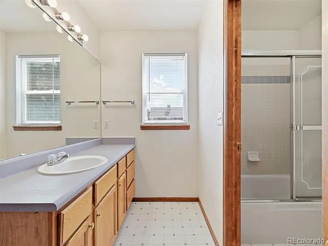 4934 S Danube Street Aurora, CO 80015