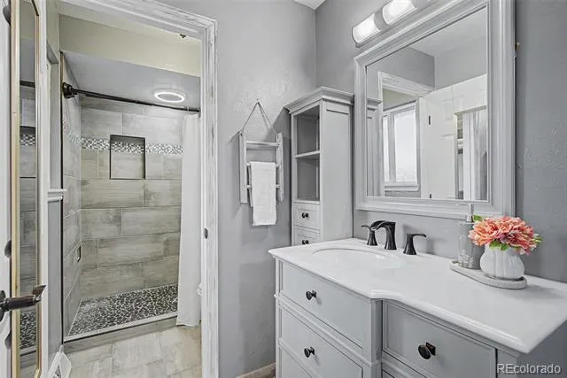2110 Greenwich Circle Colorado Springs, CO 80909