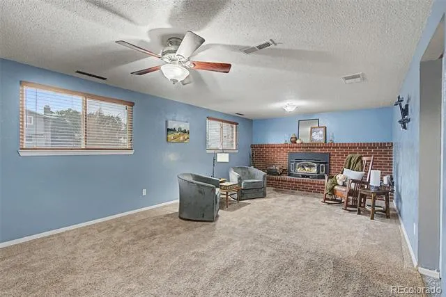 2110 Greenwich Circle Colorado Springs, CO 80909