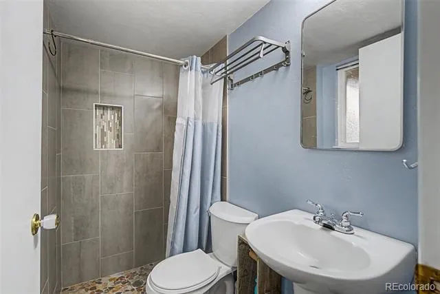 2110 Greenwich Circle Colorado Springs, CO 80909