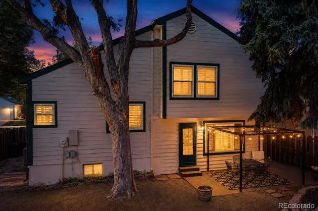 8276 Jellison Court Arvada, CO 80005