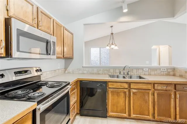 1912 Rice Street Longmont, CO 80501