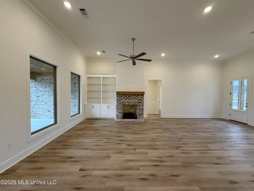 141 Palace Crossing Flowood, MS 39232