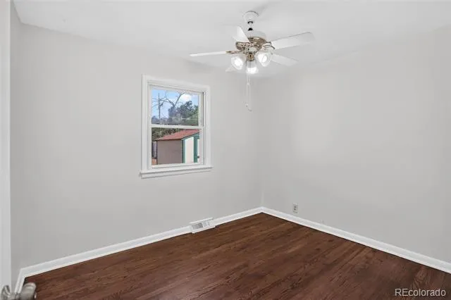 805 Kingston Street Aurora, CO 80010