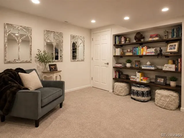 2191 E Phillips Lane Centennial, CO 80122