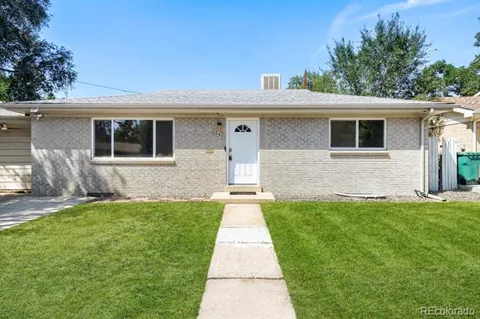 1545 S Chase Court