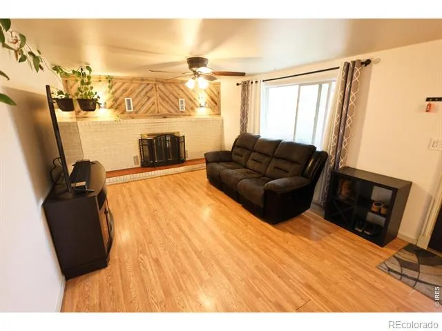 507 W 11th Street Loveland, CO 80537