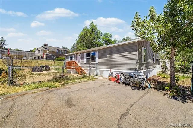 266 Pinto Street Golden, CO 80401