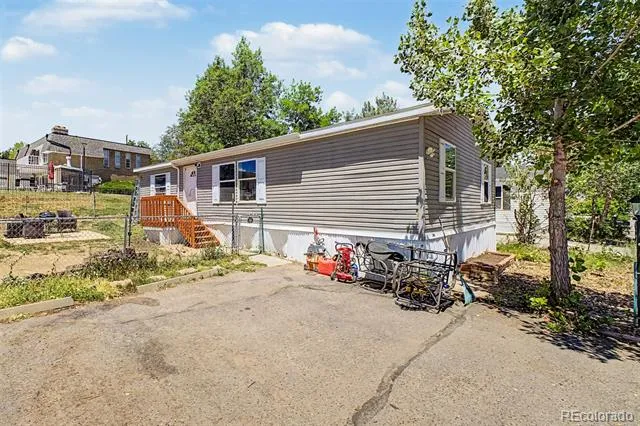 266 Pinto Street Golden, CO 80401