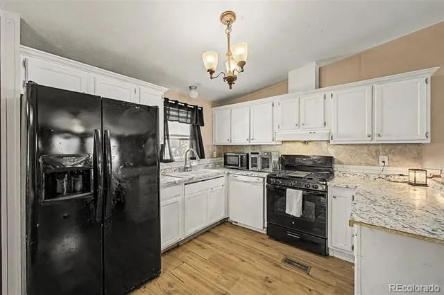 266 Pinto Street Golden, CO 80401