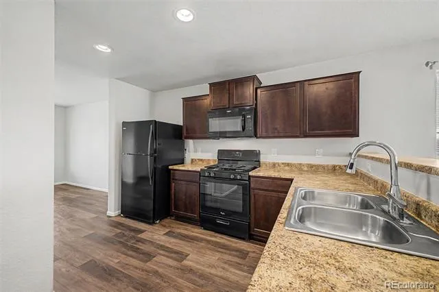 47386 Lily Avenue Bennett, CO 80102