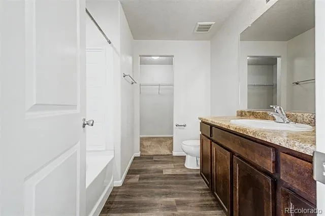 47386 Lily Avenue Bennett, CO 80102