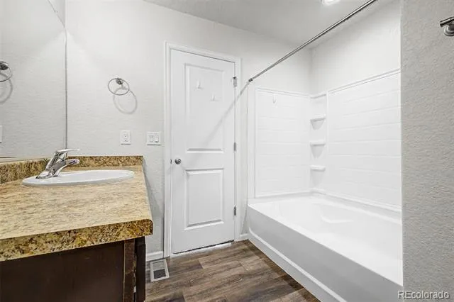 47386 Lily Avenue Bennett, CO 80102
