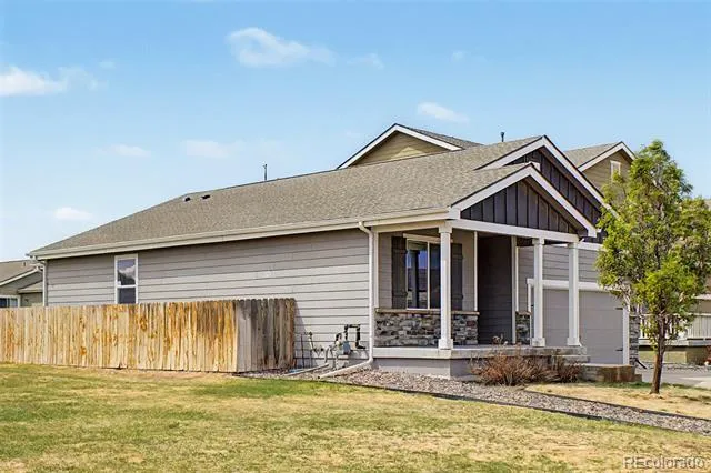 47386 Lily Avenue Bennett, CO 80102