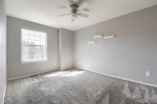 9889 Thornbury Way Littleton, CO 80129