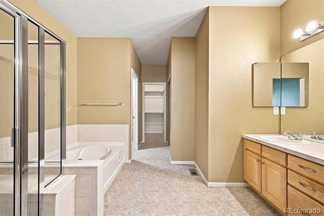 13708 Boulder Point #102 Broomfield, CO 80023