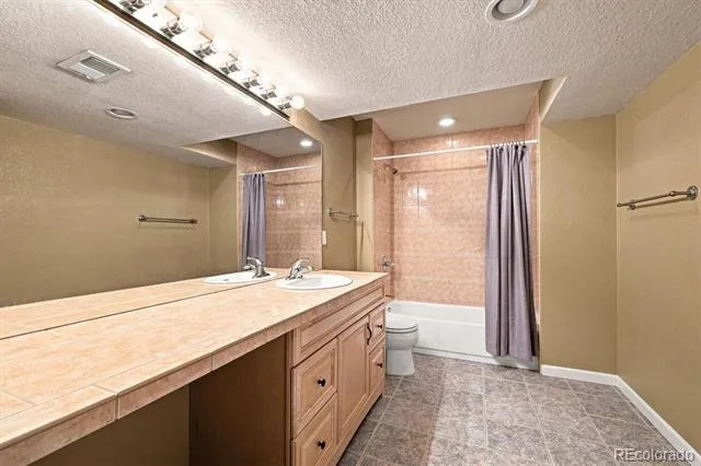 13708 Boulder Point #102 Broomfield, CO 80023