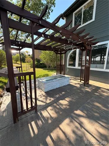 10272 Fawnbrook Court Littleton, CO 80130