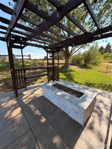 10272 Fawnbrook Court Littleton, CO 80130