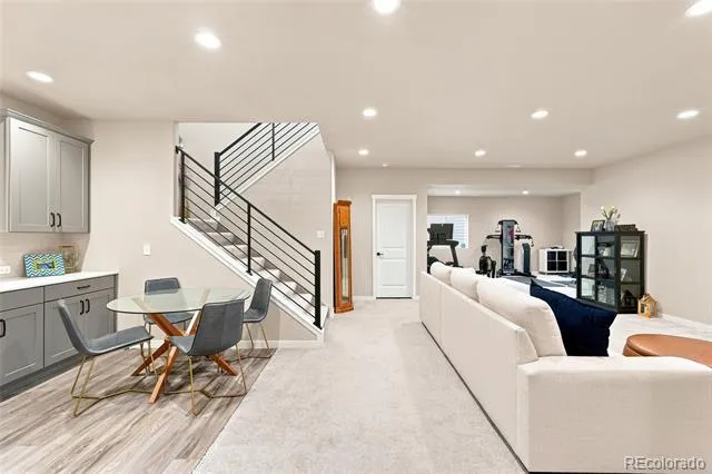 5425 Mesa Top Drive Monument, CO 80132