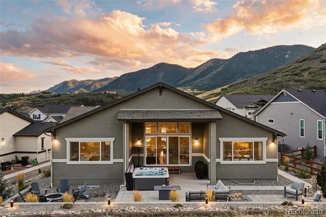 5425 Mesa Top Drive Monument, CO 80132