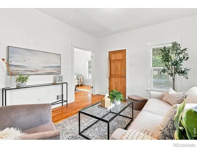1011 W Mountain Avenue Fort Collins, CO 80521