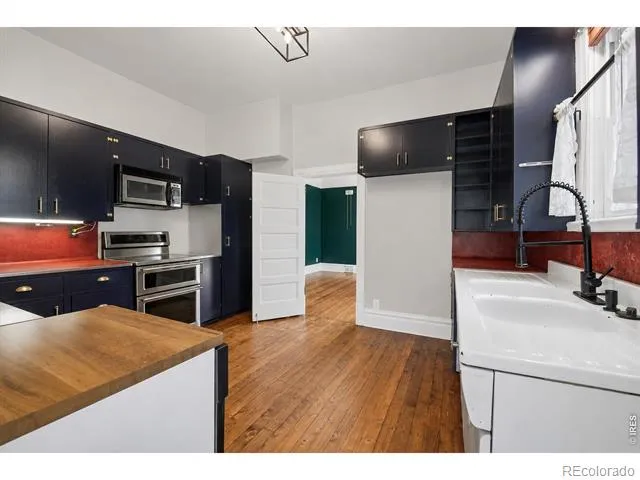 837 Jefferson Avenue Loveland, CO 80537