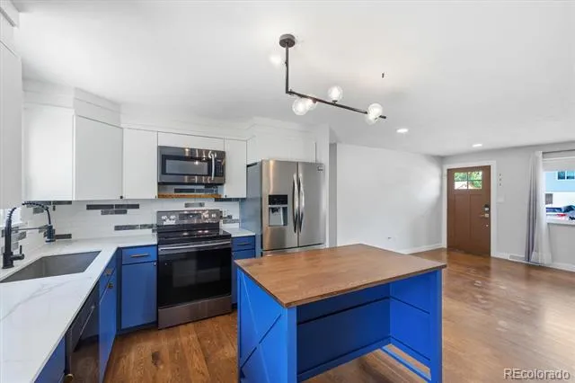 7510 Newland Street Arvada, CO 80003