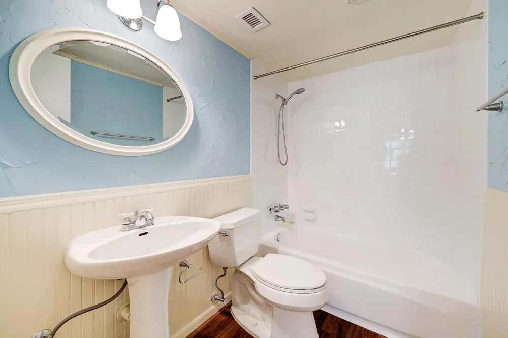 855 Augusta Drive S #58 Houston, TX 77057