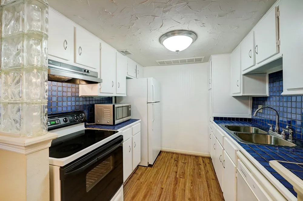 855 Augusta Drive S #58 Houston, TX 77057