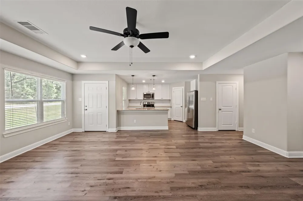 15843 Oak Drive Montgomery, TX 77356