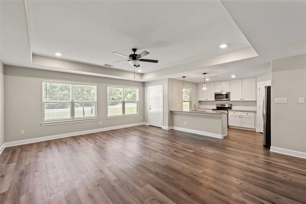 15843 Oak Drive Montgomery, TX 77356