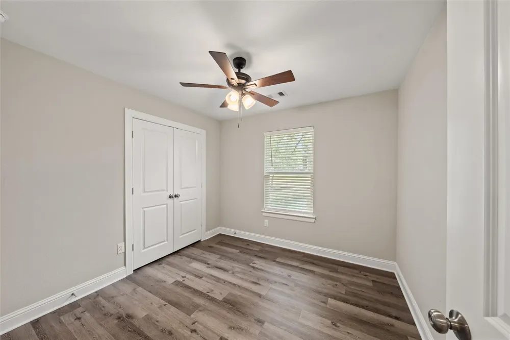 15843 Oak Drive Montgomery, TX 77356