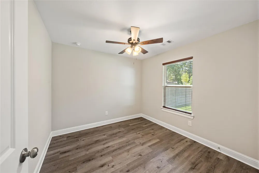 15843 Oak Drive Montgomery, TX 77356